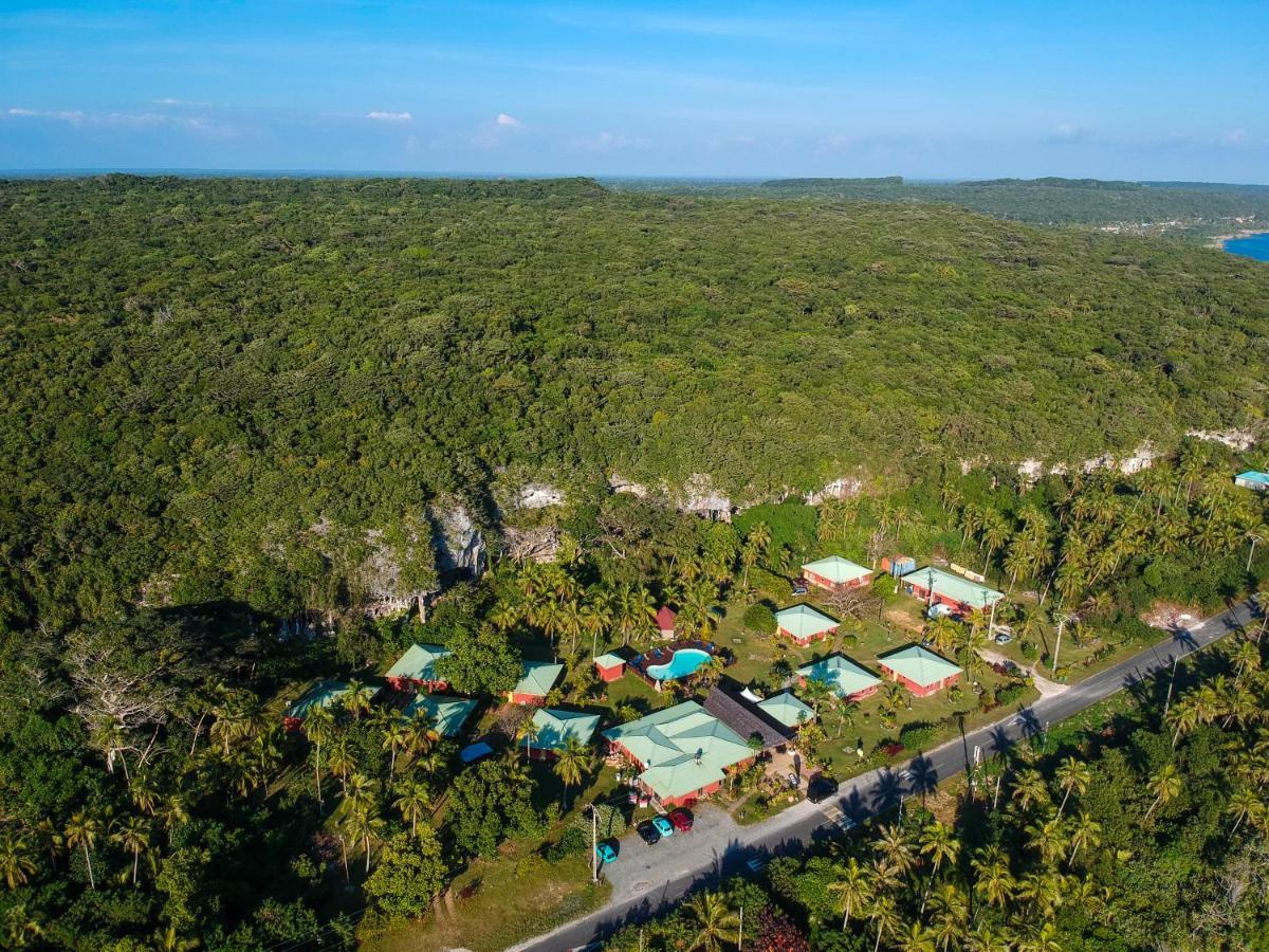 Hotel Oasis De Kiamu Лифу Экстерьер фото