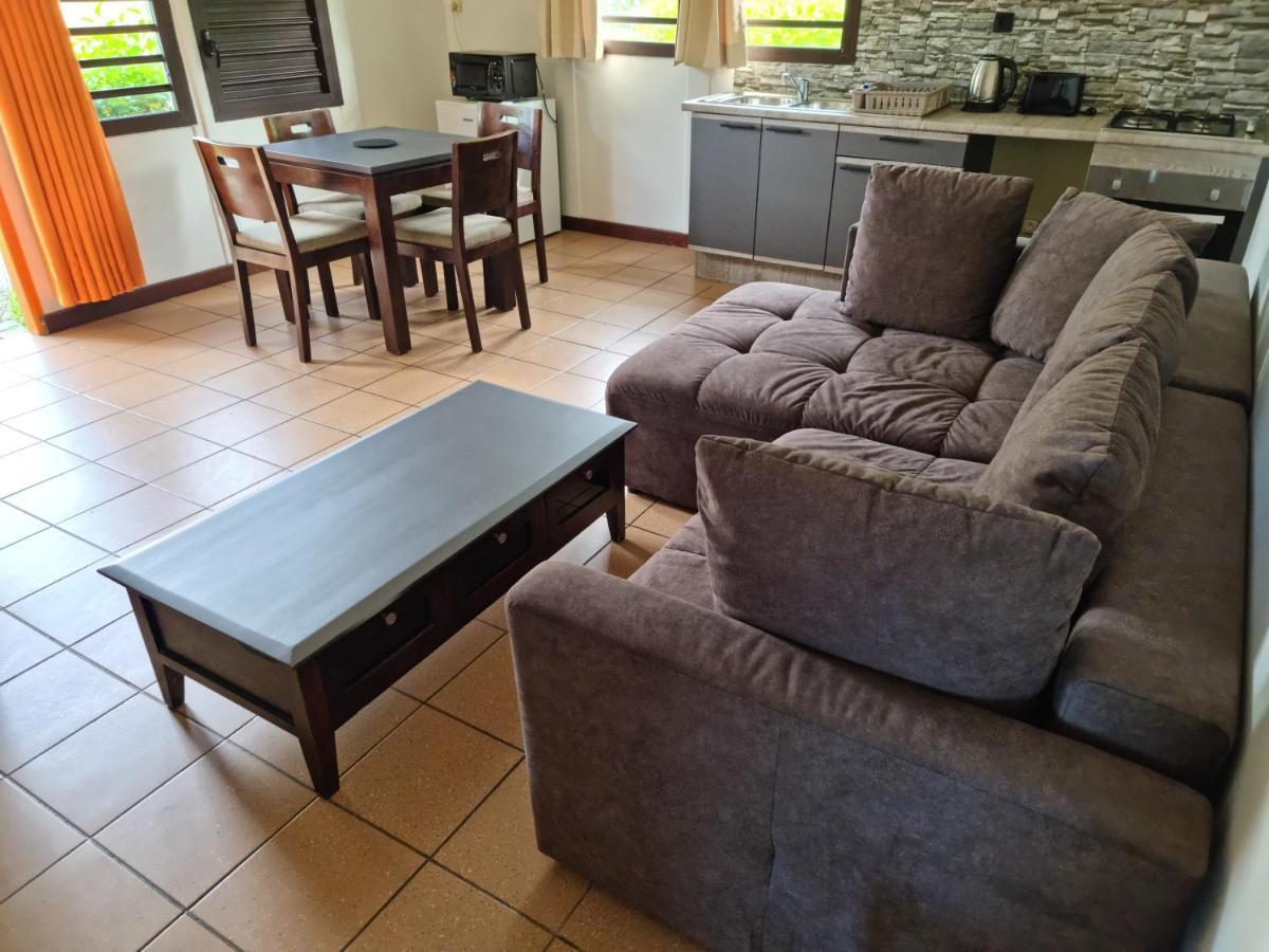 Hotel Oasis De Kiamu Лифу Экстерьер фото